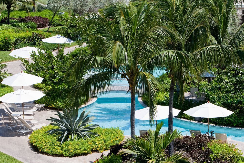 Ocean Club West Resort เกรซเบย์ ภายนอก รูปภาพ
