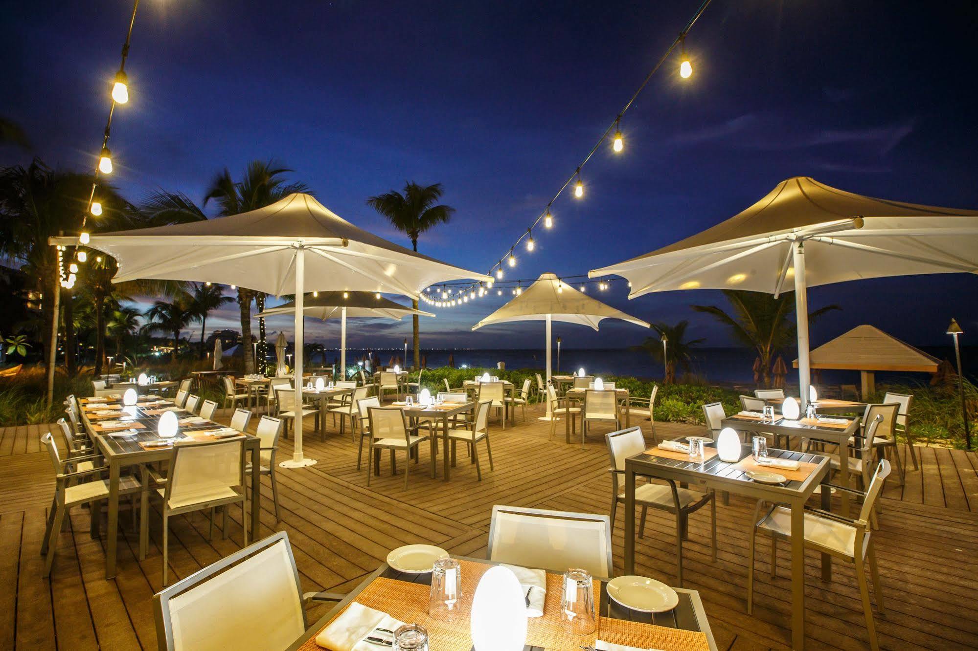 Ocean Club West Resort เกรซเบย์ ภายนอก รูปภาพ